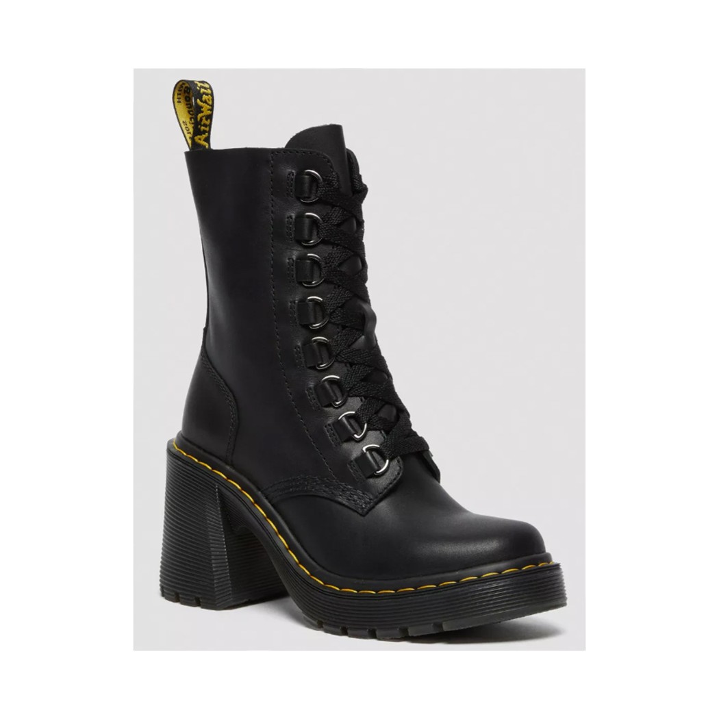 Dr Martens Chesney en cuir a talons evases et a lacets The Store Boys Diffusion